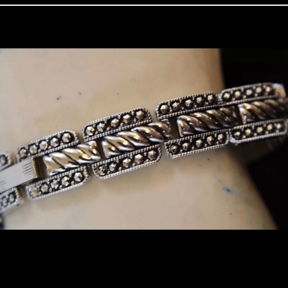 Ladies watch - Picture 4 of 4